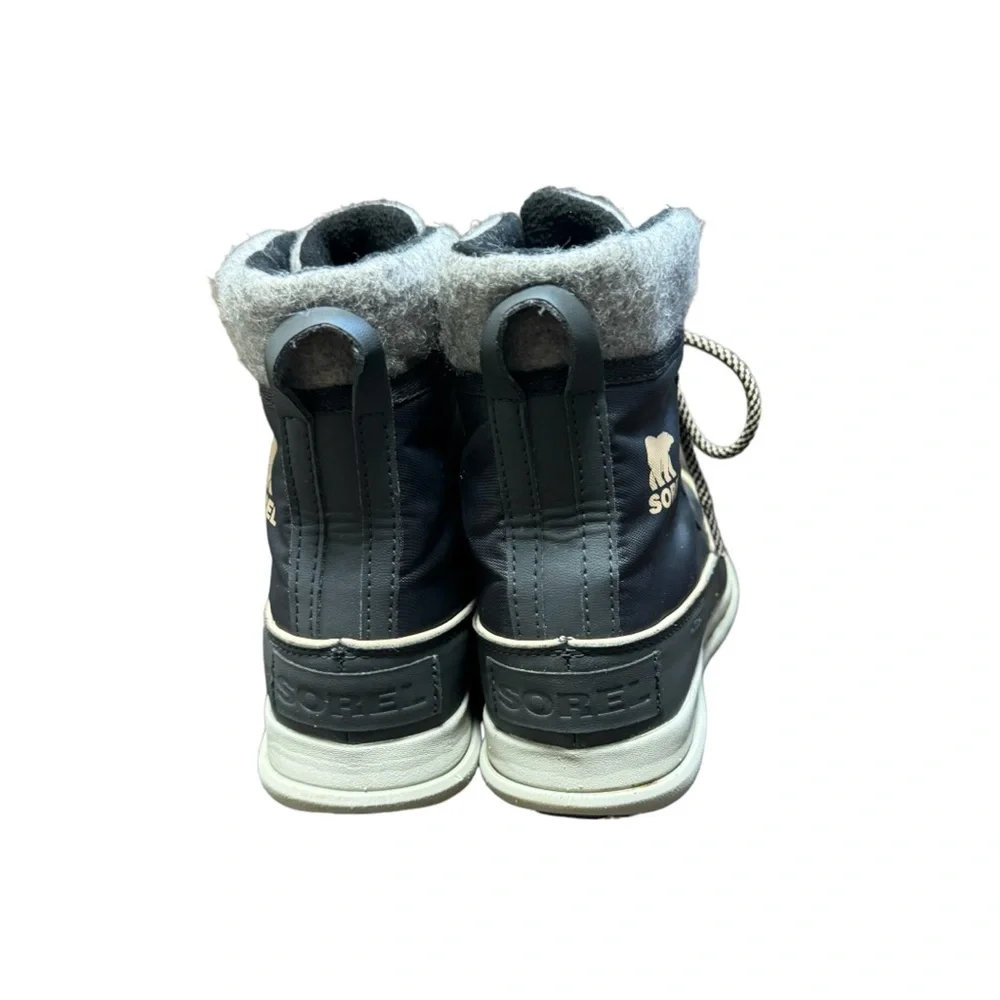 Sorel Explorer Carnival insulated waterproof winter boot women's Size 7